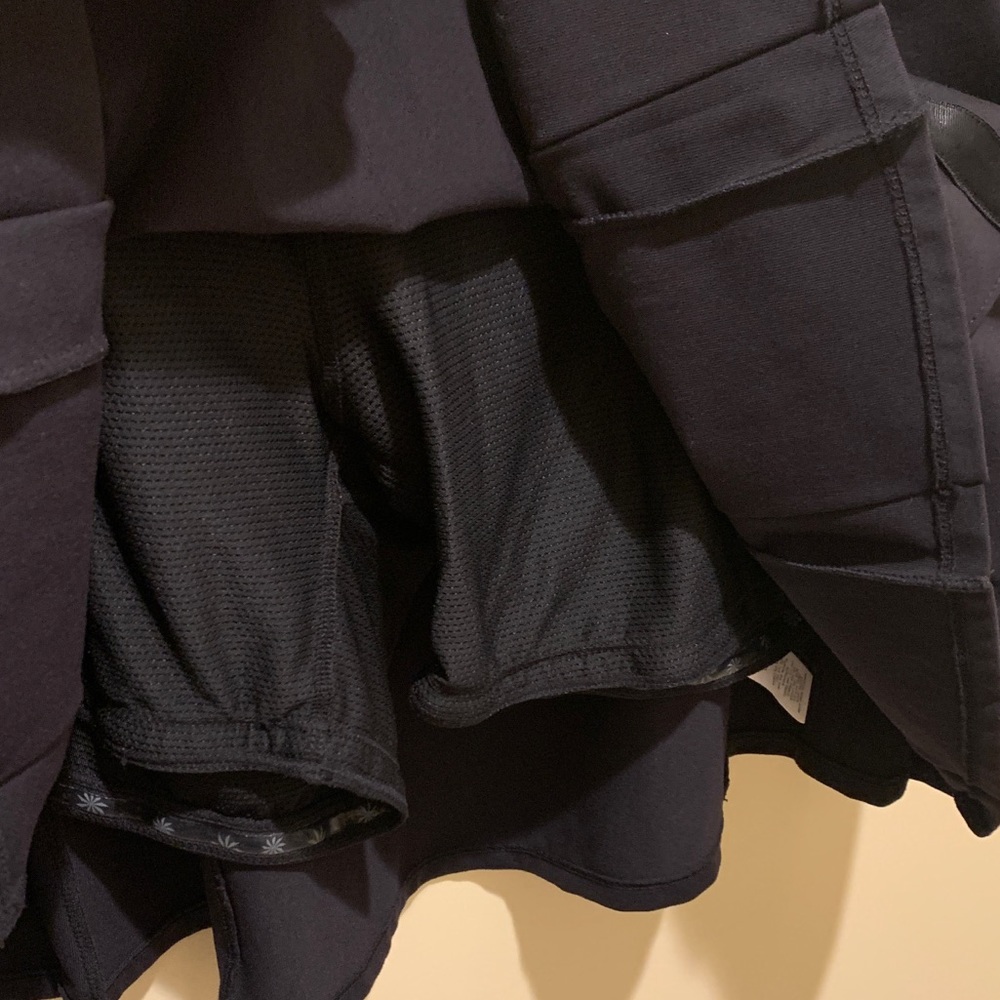 Athelta Skort - image 4